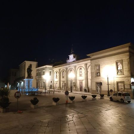 Bed And Breakfast In Piazza Orazio Venosa Dış mekan fotoğraf