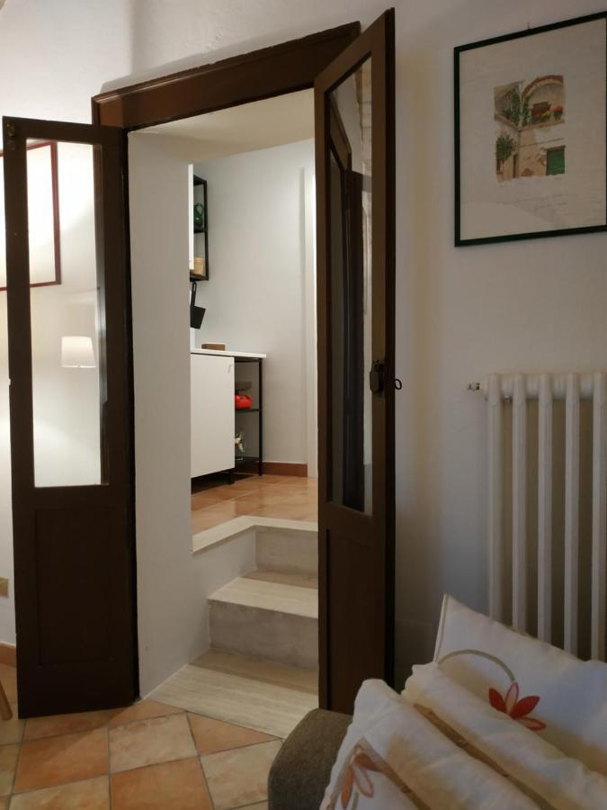Bed And Breakfast In Piazza Orazio Venosa Dış mekan fotoğraf